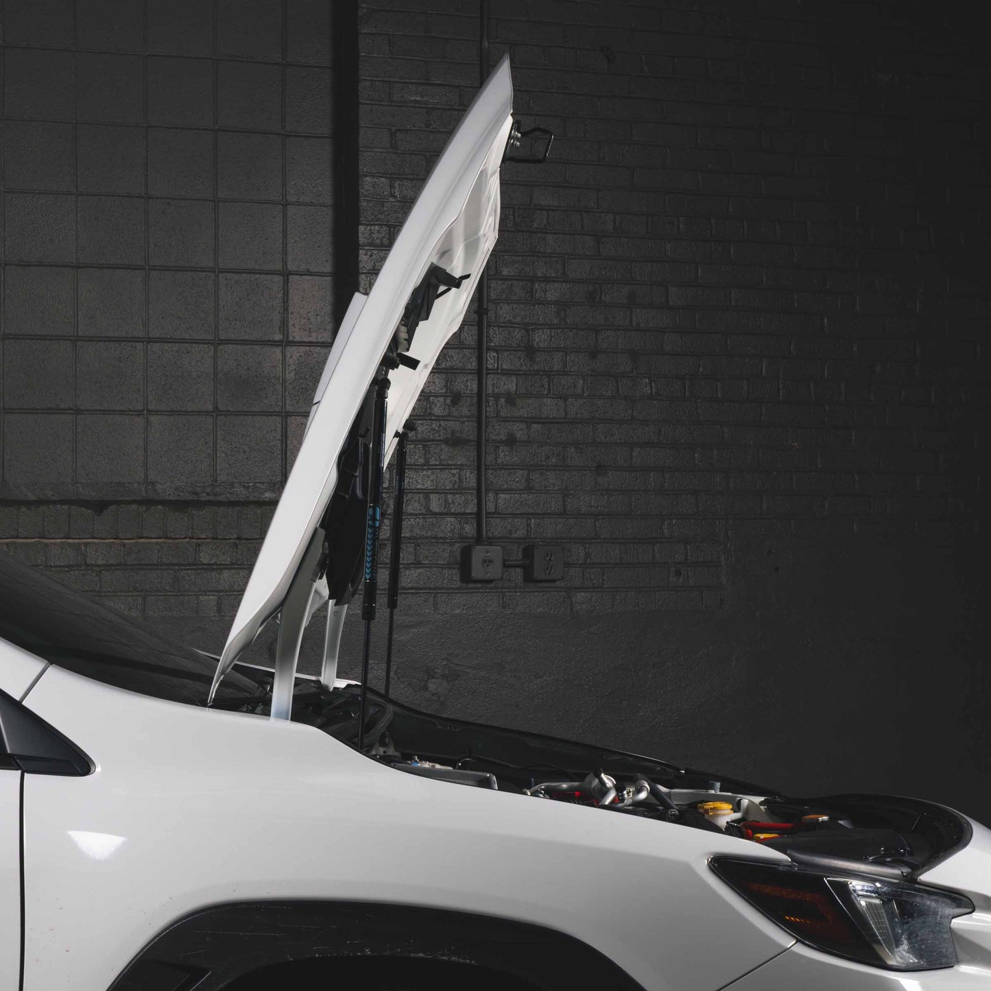 Overtake Hi-Lift Hood Strut Kit - Subaru 15-24 WRX, 15-21 STI