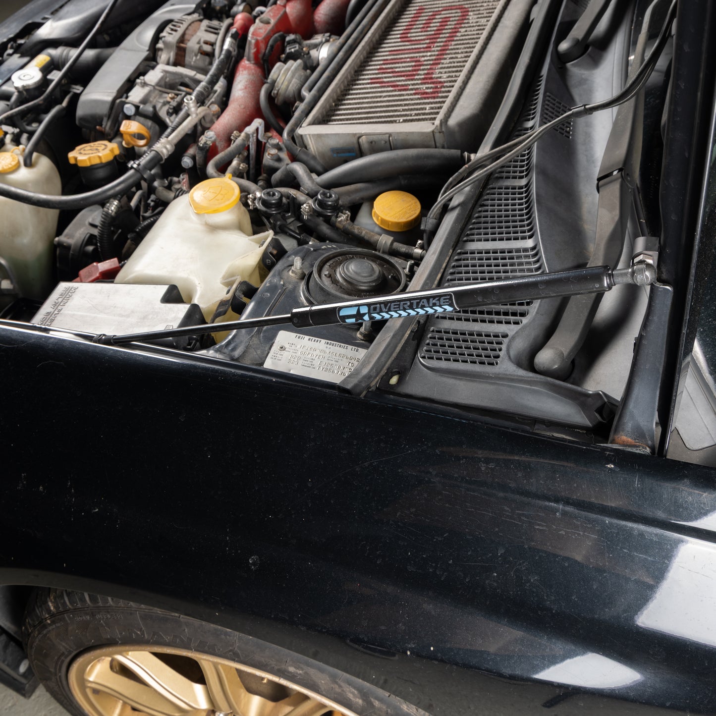 Overtake Hi-Lift Hood Strut Kit - Subaru 2002-07 WRX/STi